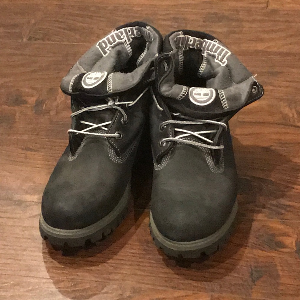 Men’s Timberland boots size 9